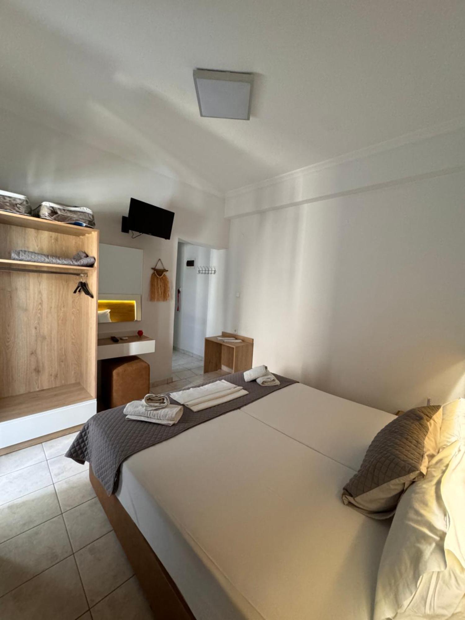 Villa Hara Suites Paralía Eksteriør bilde