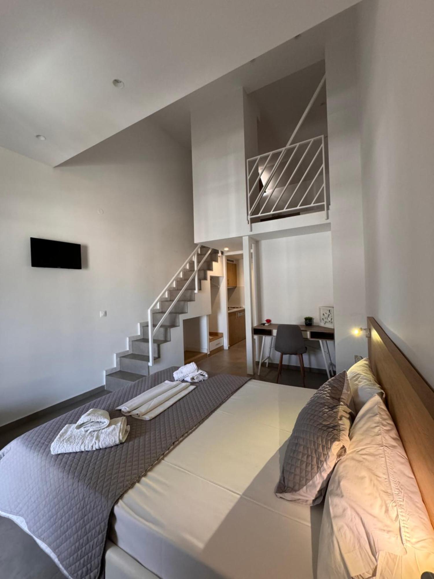 Villa Hara Suites Paralía Eksteriør bilde