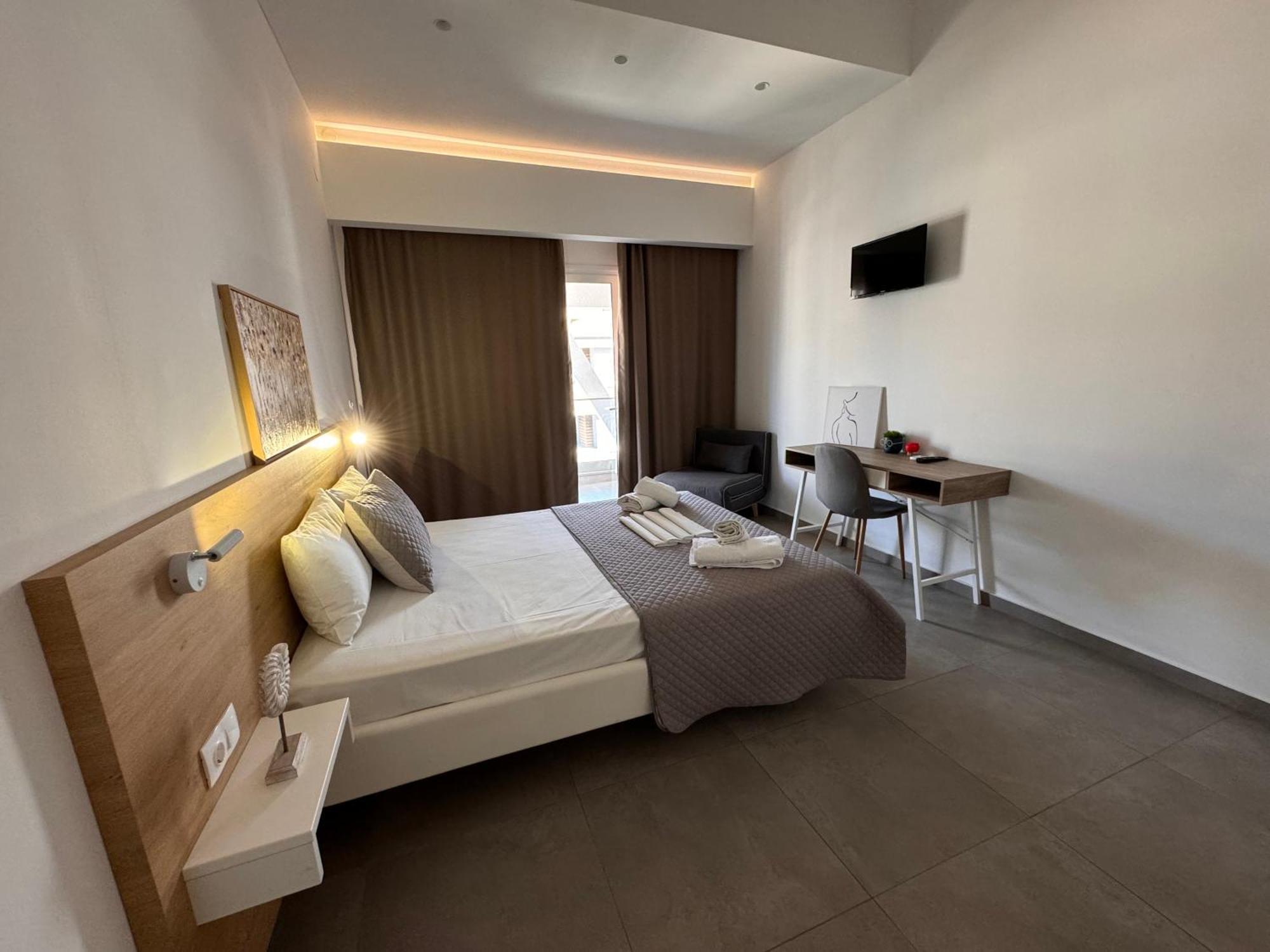 Villa Hara Suites Paralía Eksteriør bilde